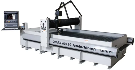 Centre usinage jet eau multiaxes - OMAX