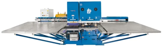Une poinçonneuse combinée laser Boschert dévoilée à EuroBlech
