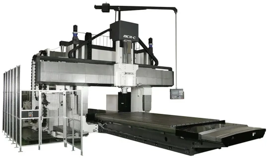 Centre d'usinage à portique dédié aux applications 5 axes OKUMA MCR-C