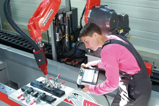 Le soudage robotisé, encore trop rare chez les sous-traitants