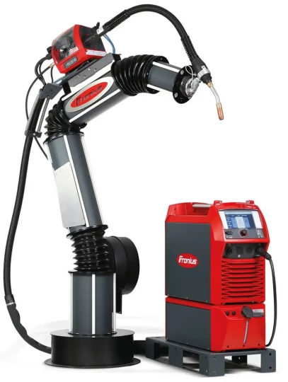 Une source conçue pour le soudage robotisé chez FRONIUS