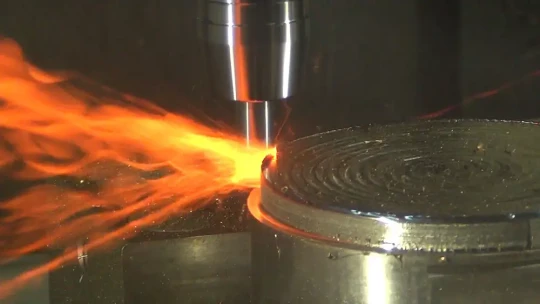 Fraise céramique pour usinage des réfractaires comme l'Inconel