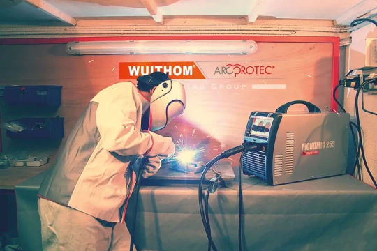 Fusion dans le domaine des EPI pour le soudage : WUITHOM et ARC PROTECT
