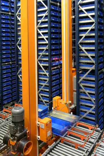 Eléments standards mécaniques : 40 000 références disponibles immédiatement