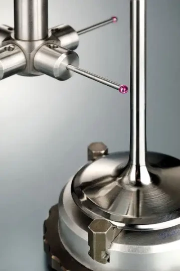 Des MMT fixes et des systèmes portables sur le stand HEXAGON
