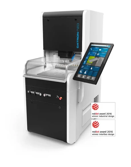 La machine d'usinage grande vitesse Datron neo en démonstration