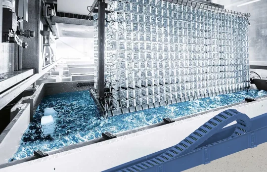 Goulotte de guidage robuste et modulaire pour le secteur de la galvanisation