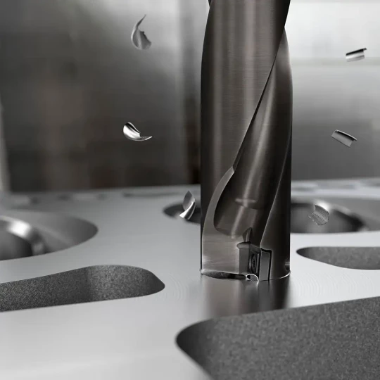 Nuances de coupe extra dures aux performances supérieures dans l'aluminium