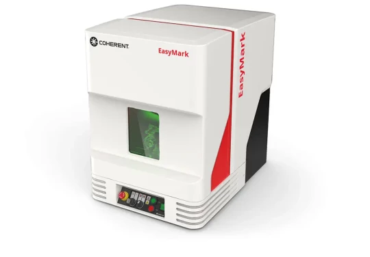 Station de marquage laser compacte qui associe qualité et facilité d'utilisation
