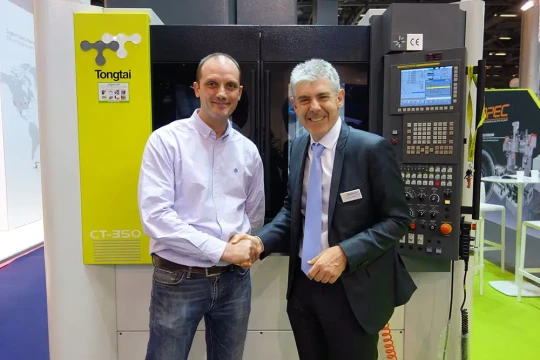 Distribution des marques TONGTAÏ (Topper) et APEC par GEOLINE dans l'Ouest