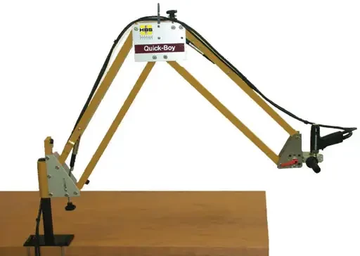 Spécial ASSEMBLEXPO 2004 : une nouvelle génération de postes de soudage compacts et mobiles HBS chez TITANOX INDUSTRIE