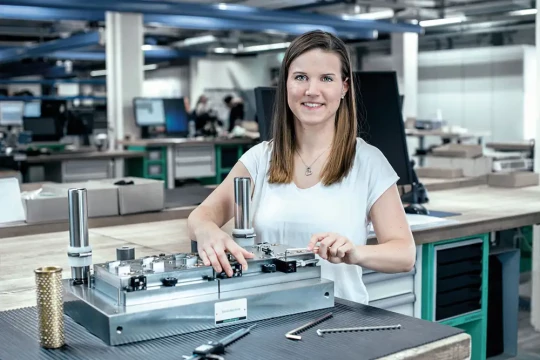 Systèmes de guidage pour outils de découpe