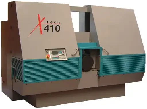 Spécial INDUSTRIE 2004 : IMET SPA présentera toute sa gamme de scies à ruban, tronçonneuses à disque pour acier et pour l'aluminium en versions manuelles, semi-automatiques et automatiques