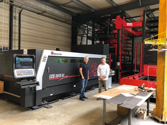 ALaser s'équipe d'une cellule automatisée de découpe laser fibre