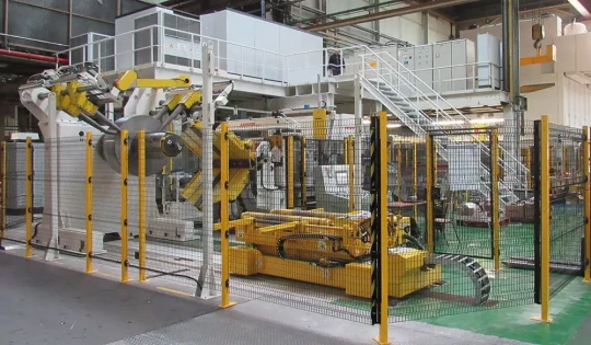Amenage et redressage d'acier HLE ou d'aluminium avec mise au point automatique de la ligne