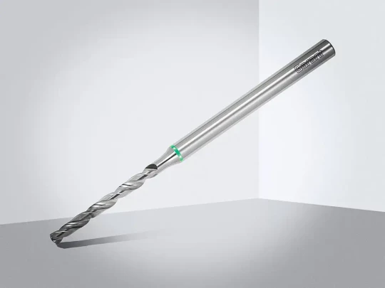 Foret carbure monobloc avec un centrage et un pré-perçage précis