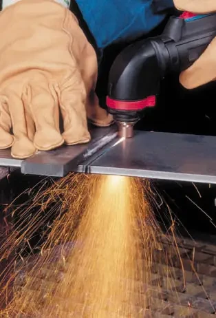 Z 2.0 ? Z 3.0 de SAF : nouvelles torches de découpe plasma