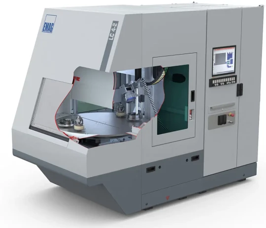 Nettoyage au laser de surfaces spécifiques sur une pièce