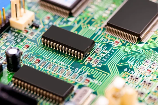 micro perçage des matériaux à usinage complexe