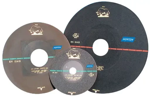 TOROS de NORTON est destinée à améliorer les performances des opérations de tronçonnage avec disques abrasifs de grands diamètres