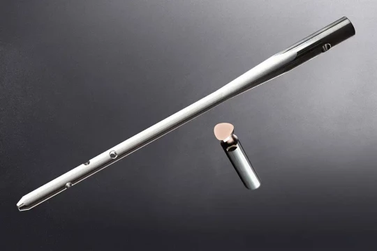 des implants à fonction intégrée grâce à de nouveaux processus d'usinage synchronisés-cycliques