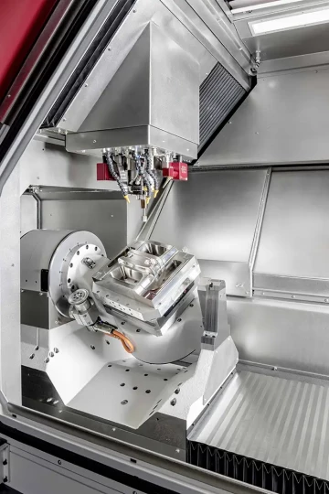 centre usinage moule injection roeders