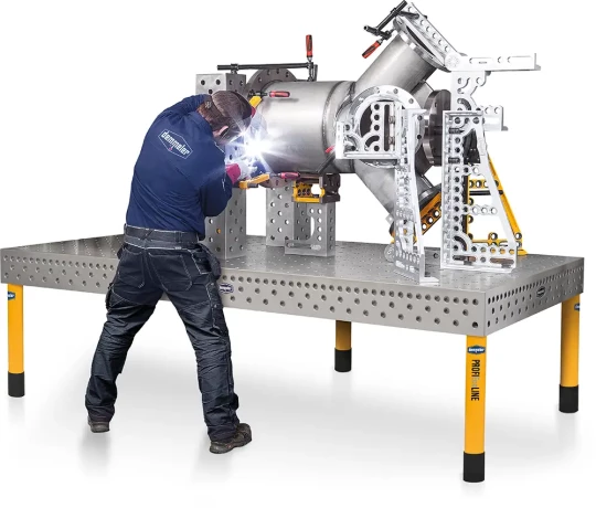 Tables de soudage 3D de conception modulaire avec matrice perforée