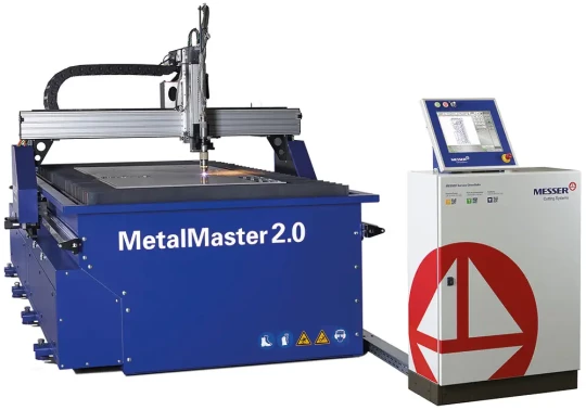 Machine de découpe plasma jusqu'à 50 mm et oxycoupage 60 mm