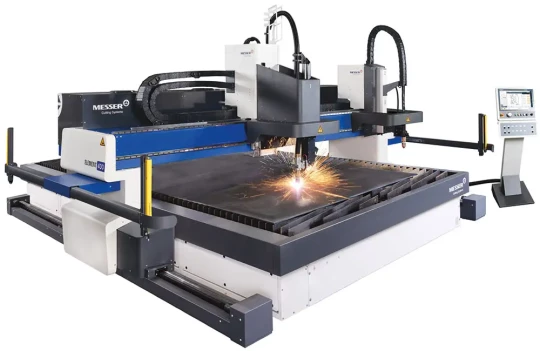 oxycoupage et plasma qui peut recevoir jusqu’à 6 chalumeaux