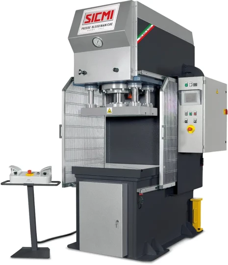 Presse hydraulique d’emboutissage, de redressage et d’atelier