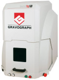 Spécial INDUSTRIE 2006 : le laser Yag100 de GRAVOGRAPH est une solution compacte pour l'identification rapide sur métal  et plastique