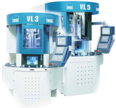 Spécial MACHINE OUTIL 2006 : les gammes de tours verticaux VL, VSC et VTC, ainsi que le centre d'usinage BAS 03 sont à voir chez NODIER EMAG