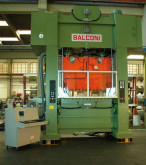 Spécial EUROBLECH 2006 : BALCONI exposera une presse automatique de découpe à haute vitesse destinée à la production de tôles magnétiques pour moteurs et transformateurs
