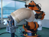 Le savoir faire KUKA dans le domaine de l'enroulement filamentaire robotisé sera présenté sur le salon JEC 2011