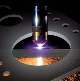 La réalisation de trous de qualité au plasma facilitée grâce à la technologie Hole Master d'AIR LIQUIDE WELDING