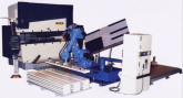 Spécial EMO 2003 : ADIRA, le leader ibérique dans la fabrication de presses plieuses, cisailles et machines de découpe laser présentera ses derniers développements