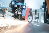 Automatisation du ponçage avec un robot et un changeur automatique d'abrasif